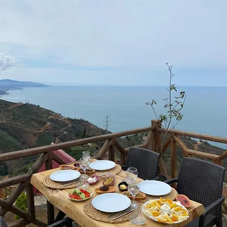 Madag Holiday home Ardesen